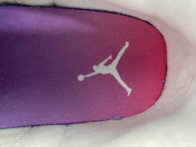 HYPE AIR (2021) 12 DB0733-190 JORDAN RETRO LOW EASTER 0820
